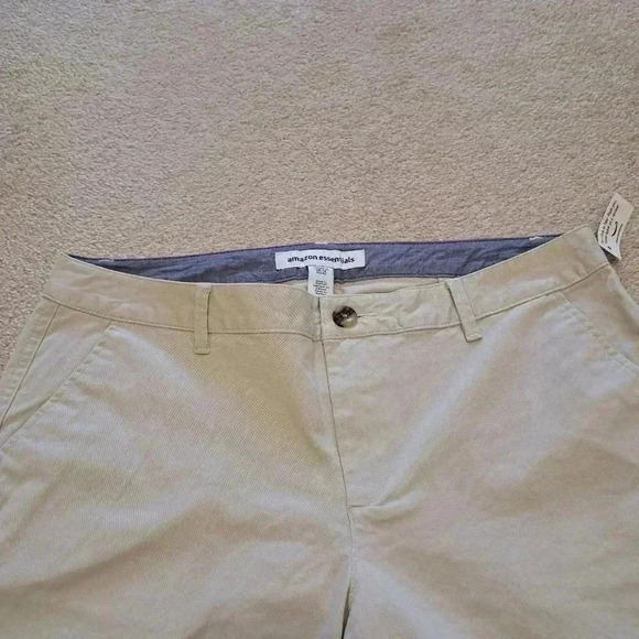 New Ladies Bermuda Shorts | 2 pairs | Size 10 | Black Beige  | Amazon Essentials - Picture 3 of 14